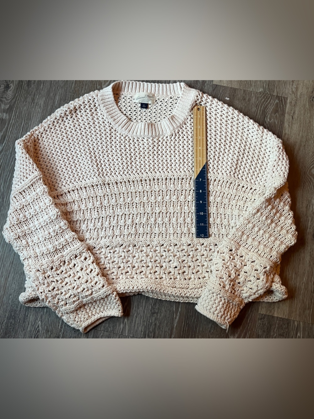 Universal Thread Cream Open Knit Pullover crop